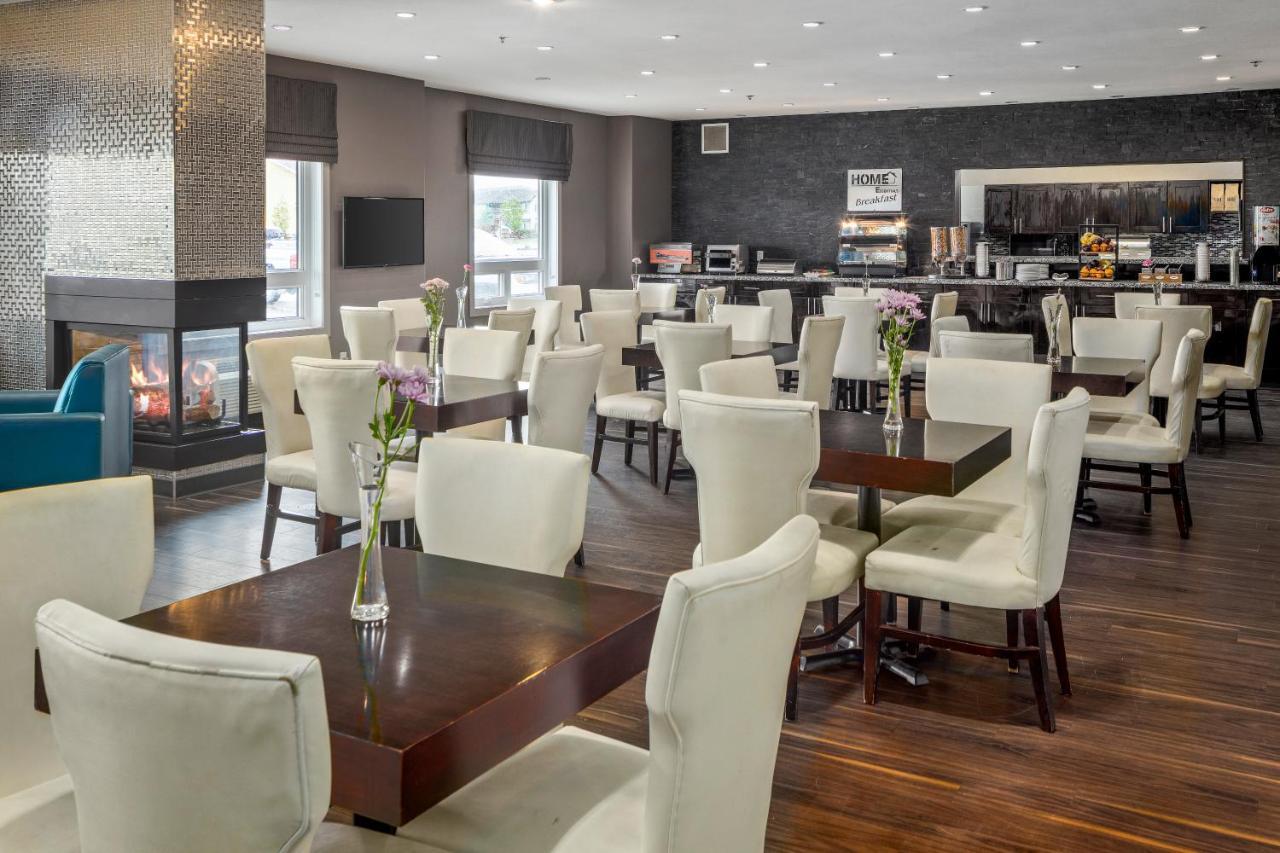 Home Inn & Suites Regina Airport Esterno foto