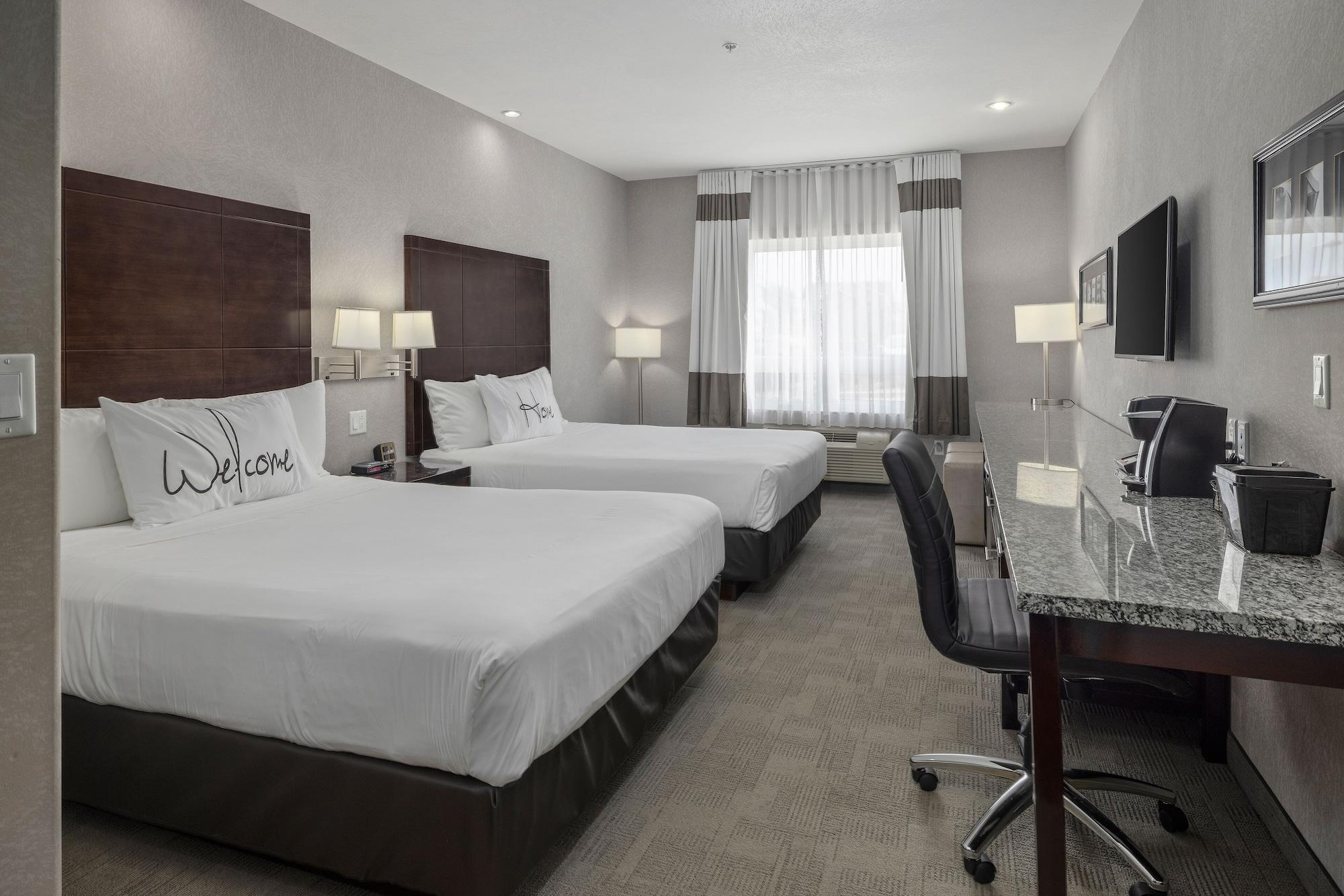Home Inn & Suites Regina Airport Esterno foto