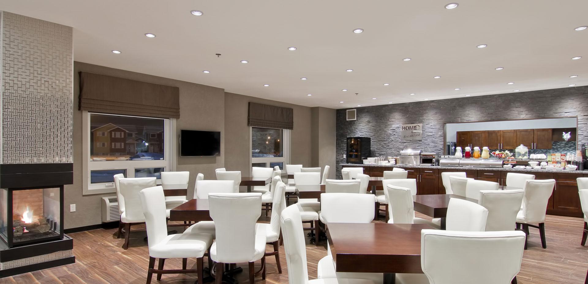 Home Inn & Suites Regina Airport Esterno foto