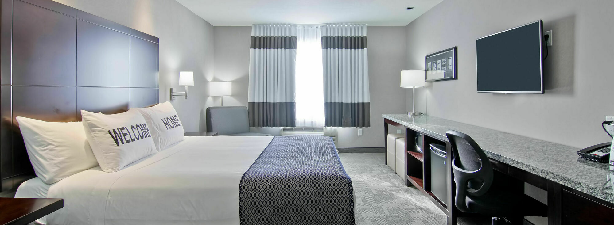Home Inn & Suites Regina Airport Esterno foto