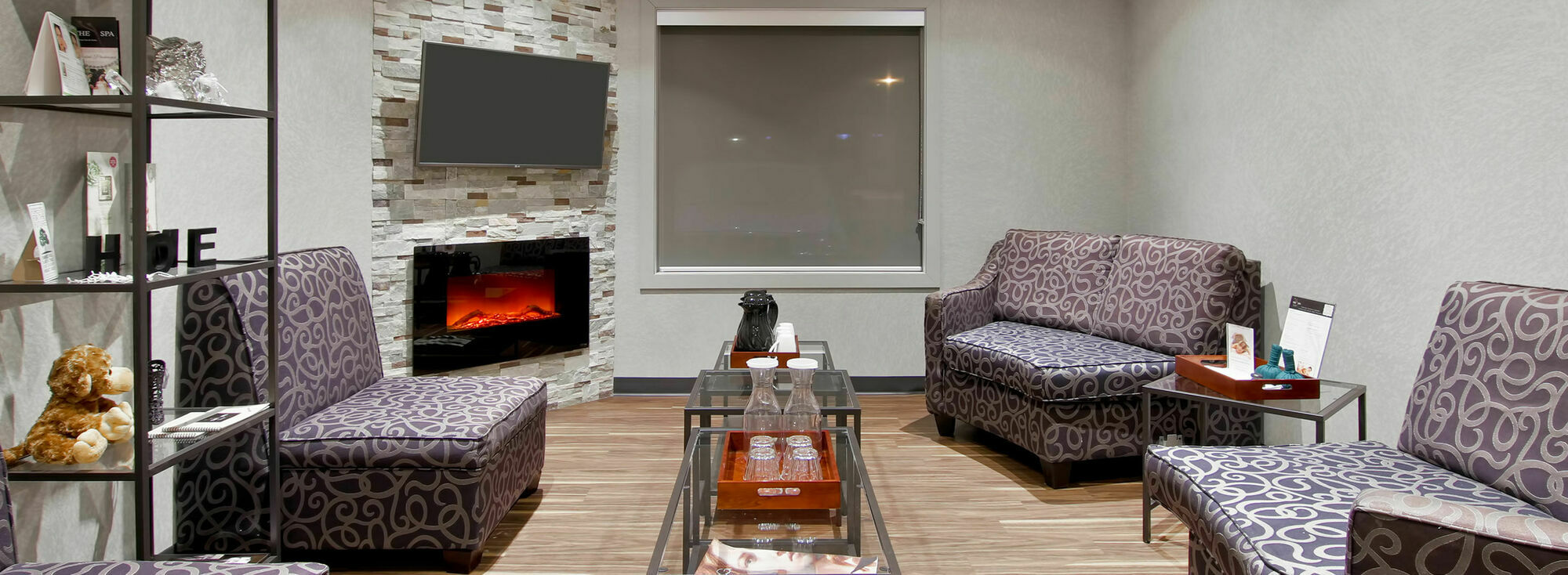 Home Inn & Suites Regina Airport Esterno foto